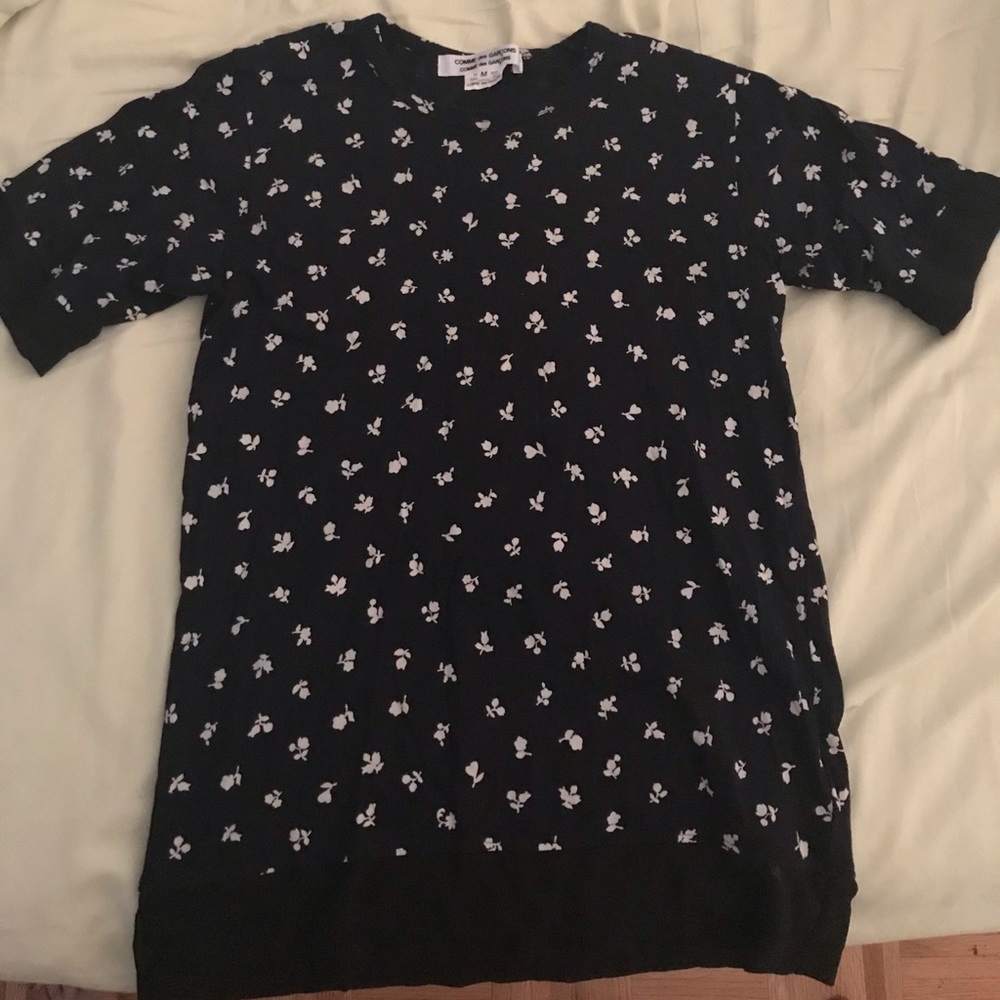 Comme des Garçons Floral Tshirt.